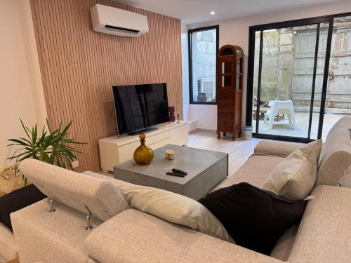 Loft avec Parking au centre historique de Saintes