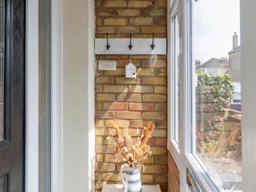 Ảnh trong thư viện ảnh của Comfortable 3 bed near Southend Pass the Keys ở Southend-on-Sea