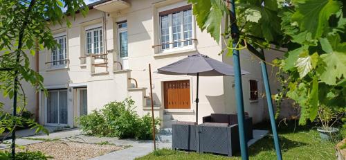 Métro - Sac à dos - Dodo Chez Léontine 2 ch Parking Wifi FO