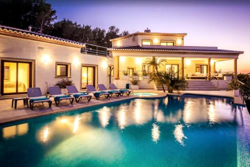 Casa Orquídea - Luxury 4 bedroom Villa