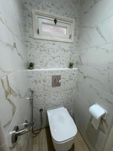 Ένα μπάνιο στο Chez Ali Apartments