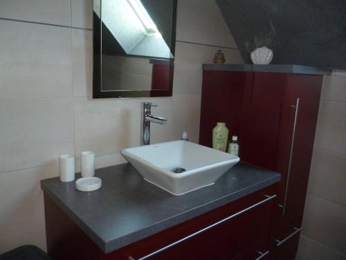 Koupelna v ubytování Au gré des marées, 1 chambre avec petit déjeuner
