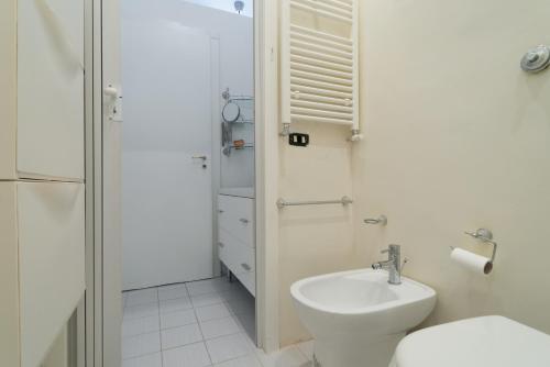 Um banheiro em Relais Piazza dei Martiri