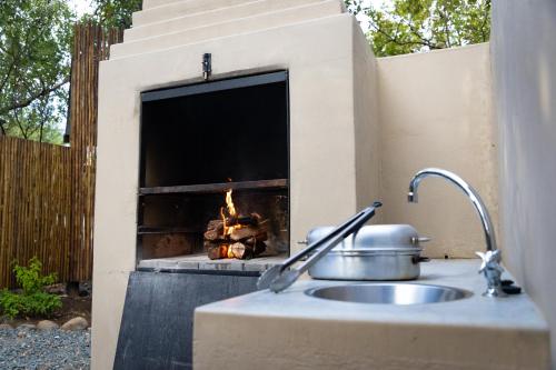 Φωτογραφία από το άλμπουμ του Braai Safaris Lodge σε Hoedspruit