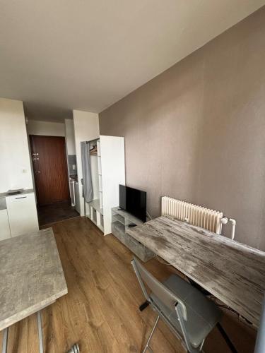 Studio cosy avec parking et balcon