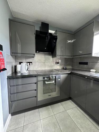 Two bedroom flat in Edinburgh city center with free parking photo 15
