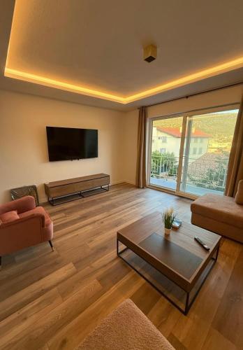 Μια τηλεόραση ή/και κέντρο ψυχαγωγίας στο Villa Lungomare