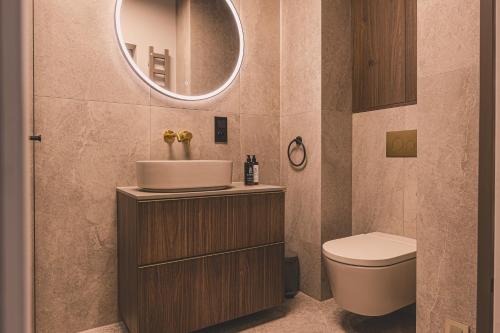 Koupelna v ubytování 2HomeRent Apartamenty Industria