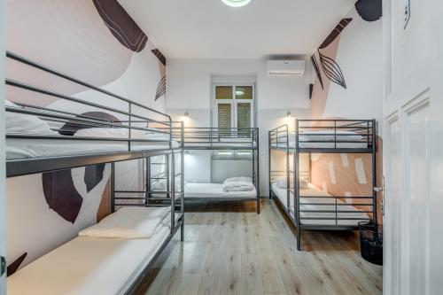 Cama o camas de una habitación en Hostel Colors Of Adriatic - Youth Only