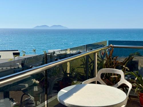 Spectacular SeaView Apartment