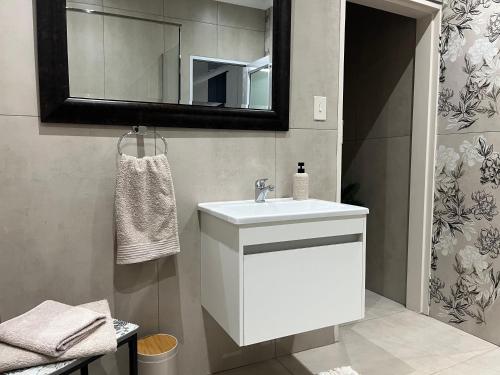 L&C Cottage tesisinde bir banyo