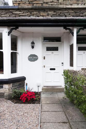 Denecrest Guest House