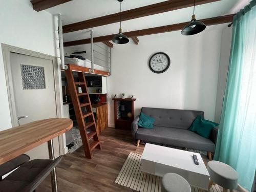 Charmant studio à 400 m de la plage ST ENOGAT