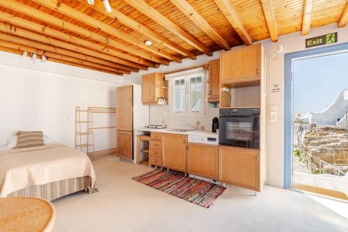 Casa Paraportiani View Mykonos Town House