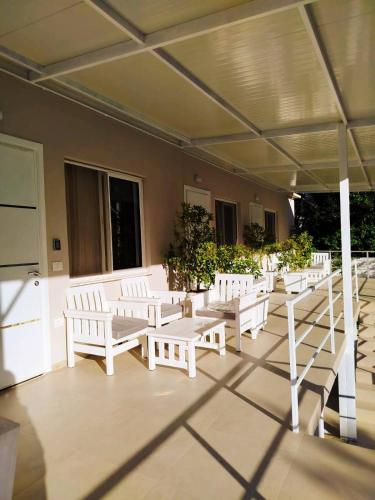 Balkón nebo terasa v ubytování VILA LILI Guest House - Berat