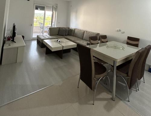 Χώρος καθιστικού στο Apartman Marika