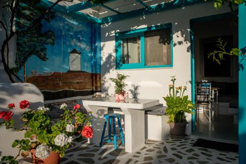 Φωτογραφία από το άλμπουμ του Azzurro Naxos, Azzurro I - Azzurro II - Azzurro III στη Νάξο Χώρα