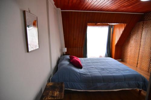 Postel nebo postele na pokoji v ubytování Dpto central y remodelado