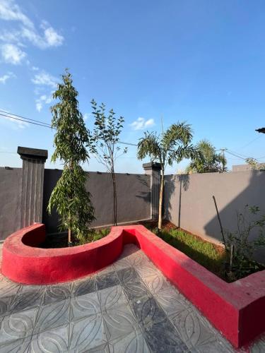 Taman di luar Farmms Shehzad Villa