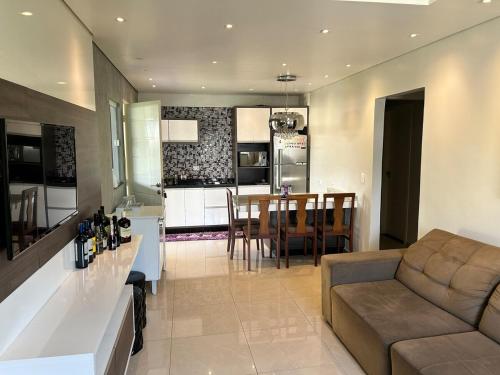 Casa na entrada da cidade