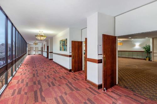 Φωτογραφία από το άλμπουμ του Quality Inn Tyler - Lindale σε Tyler