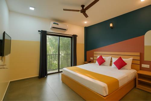 Postel nebo postele na pokoji v ubytování Hotel Calangute Beach Imperial