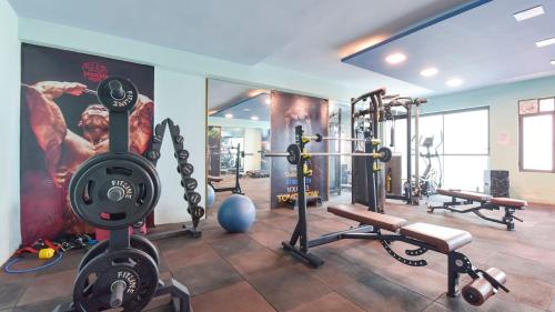 Fitness centrum a/nebo fitness zařízení v ubytování Diona Grand Hotel Jaipur