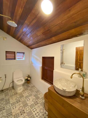 Koupelna v ubytování Chan Rak Khao Villa ฉันรักเขาวิลล่า