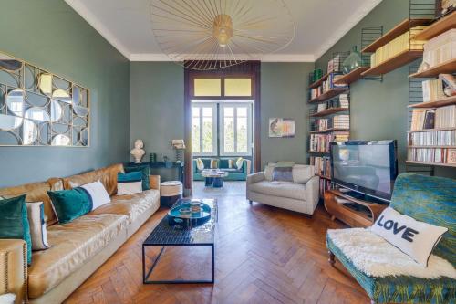 Très belle Maison avec Piscine et Jardin