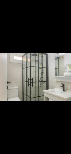 Kamar mandi di Porto gio2