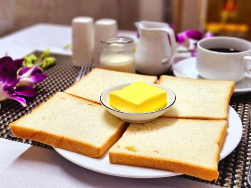 Еда / где поесть недалеко от отеля