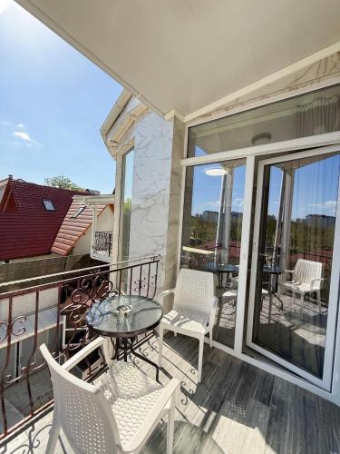 Μπαλκόνι ή βεράντα στο Hotel Kalyan & Spa