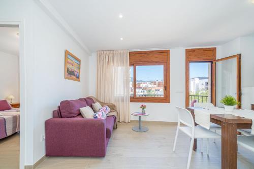 Apart-rent Apartamento Av Rhode 2º 2007 cerca de la playa con parking y wifi