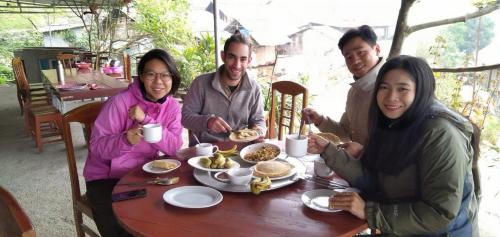 Essen im Privatzimmer oder in der Nähe