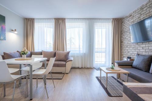 Apartament Planeta 200