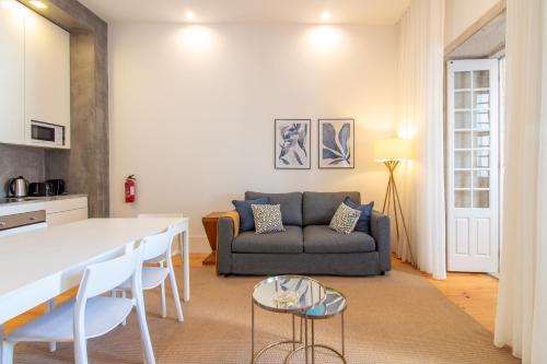 LovelyStay - Dirk Apartment Almada 3º T