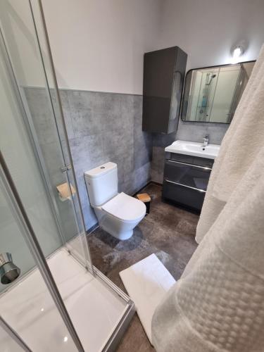 Ένα μπάνιο στο La Maison Lourégo CAPUCINE