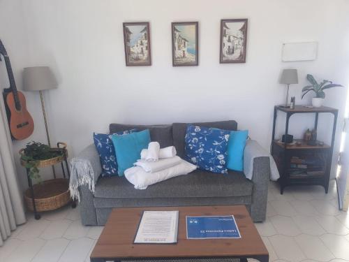 Ladera Panorama 22