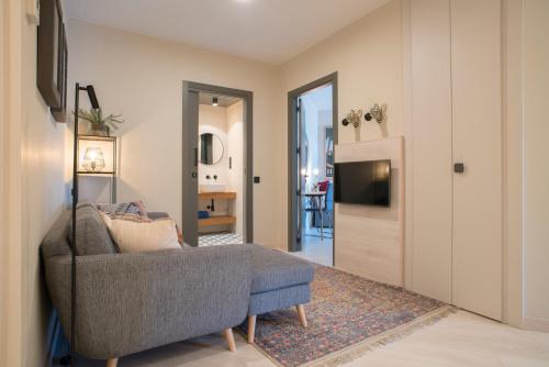 Televisyen dan/atau pusat hiburan di Apartaments Turístics Cardona, MAGI
