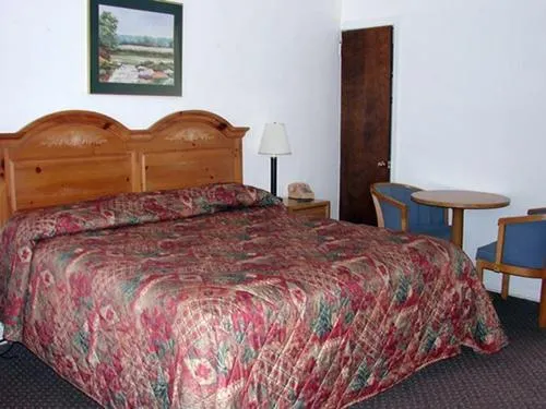 Red Carpet Inn & Suites Morgantown in Reading