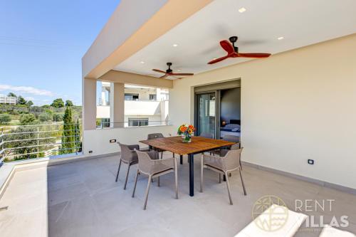 Balkón nebo terasa v ubytování RVG Luxury Houses with private pools in Porto Heli