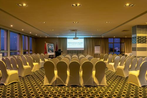 Espace de conférence ou salle de réunion dans l'établissement La Tour Hassan Palace