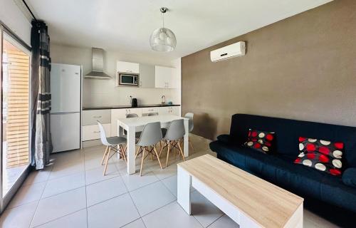 Home Clipper Salou