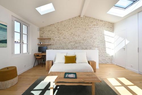 504 La suite caractère et élégance