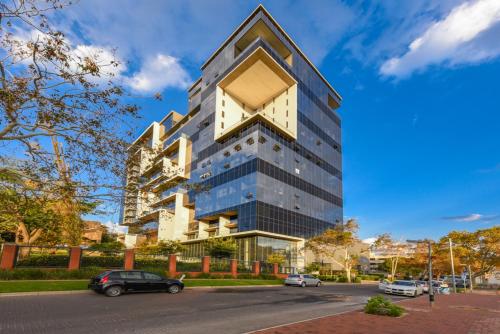 El edificio en el que está el apartahotel