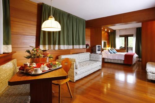 Gallery image of Hotel Mirage in Cortina dʼAmpezzo