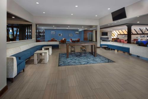 Galeriebild der Unterkunft DoubleTree by Hilton Manhattan, KS in Manhattan