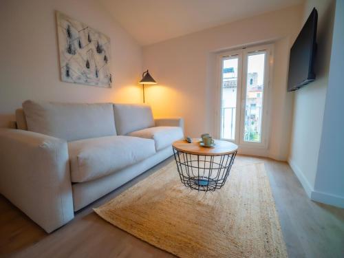 #402 Heart of Vieil Antibes - Place Nationale-High-End Newly Renovated & Furnished Appartment