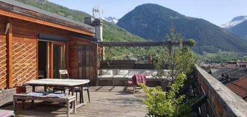 Plein centre ville, Sublime appartement avec terrasse - Bourg Saint Maurice