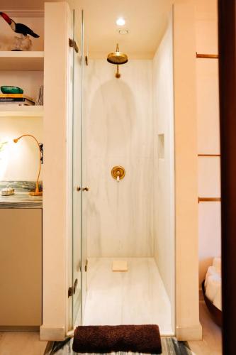 Un baño de Herodion Hotel